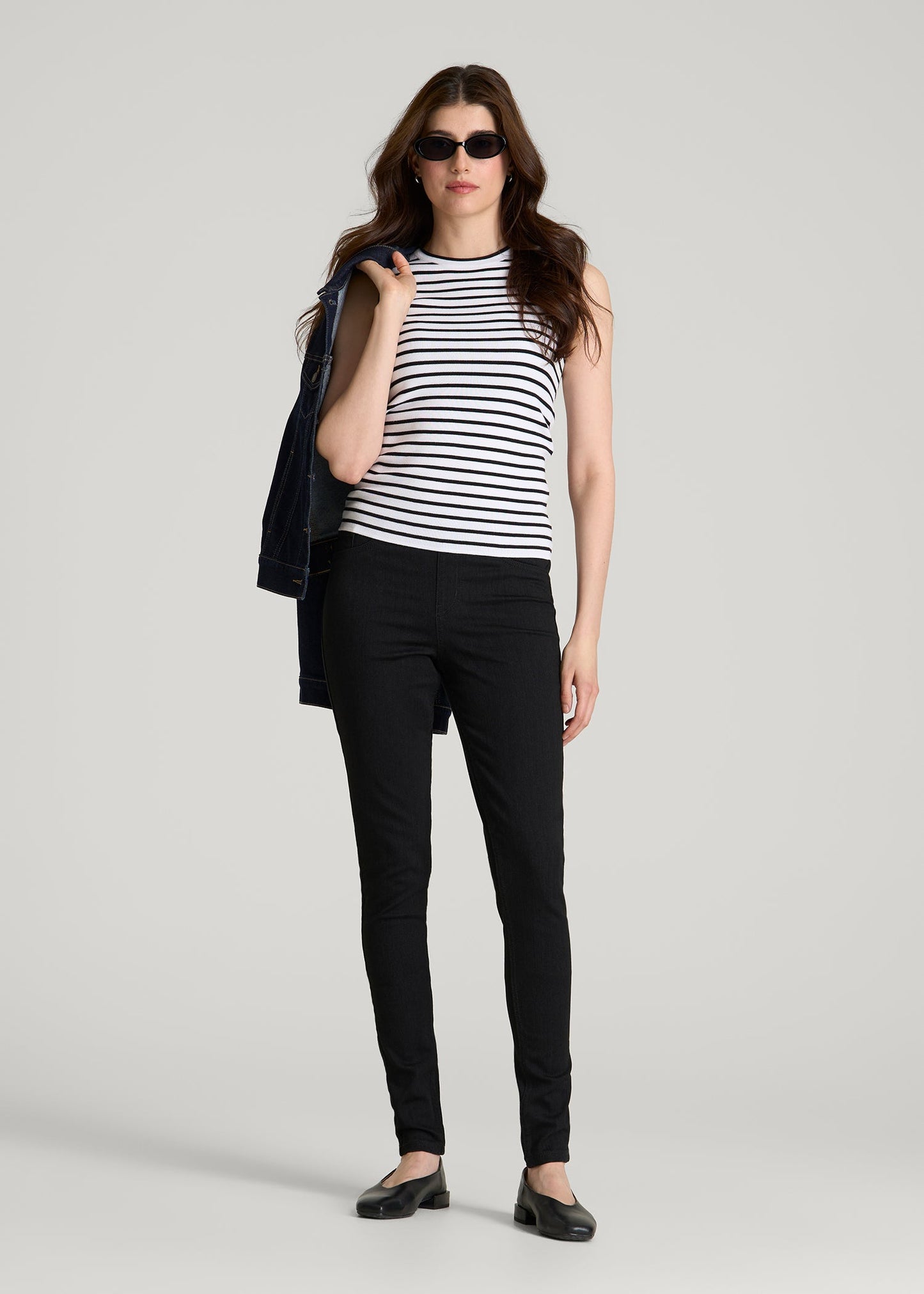 Women's Jeggings for Tall Women in Optimum Black