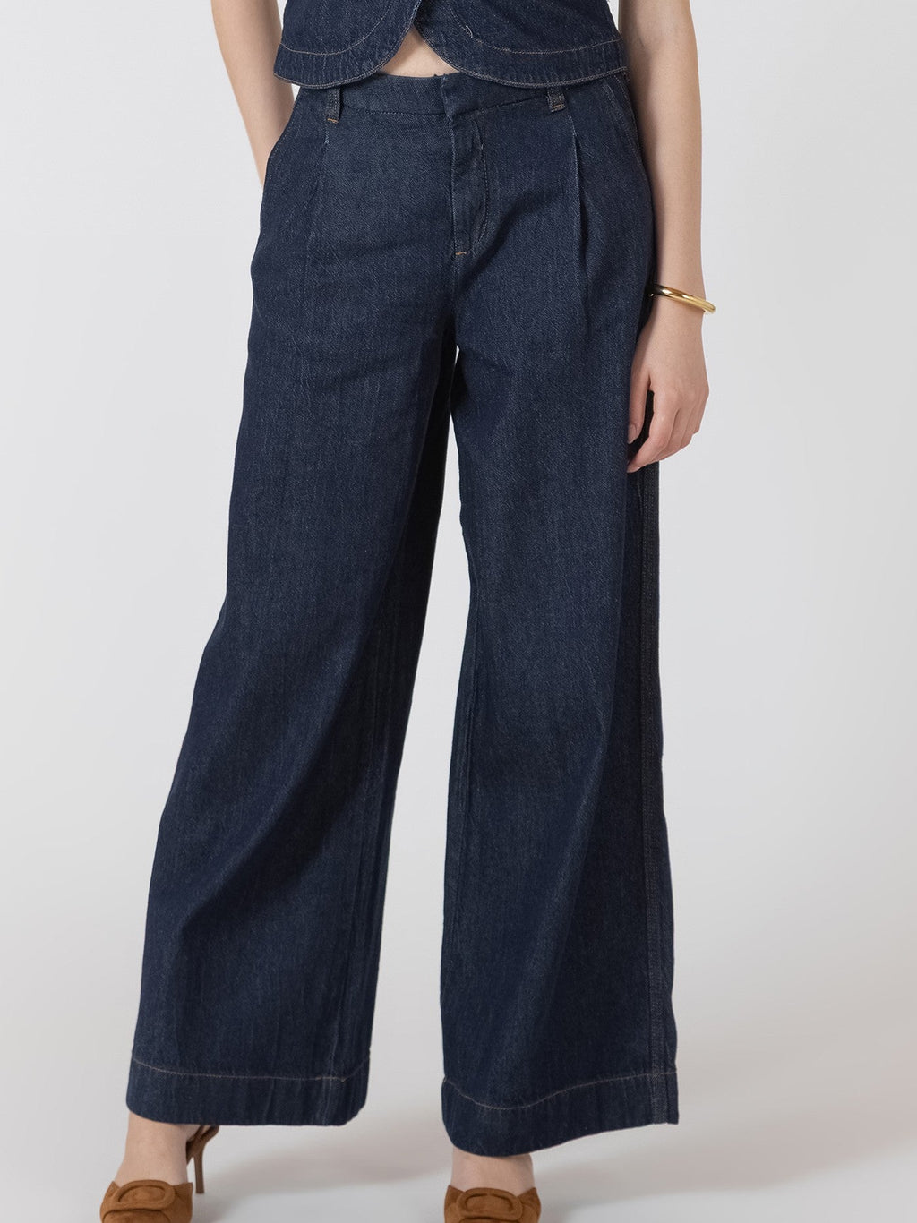 BLACK TAPE Pleated Denim Pant